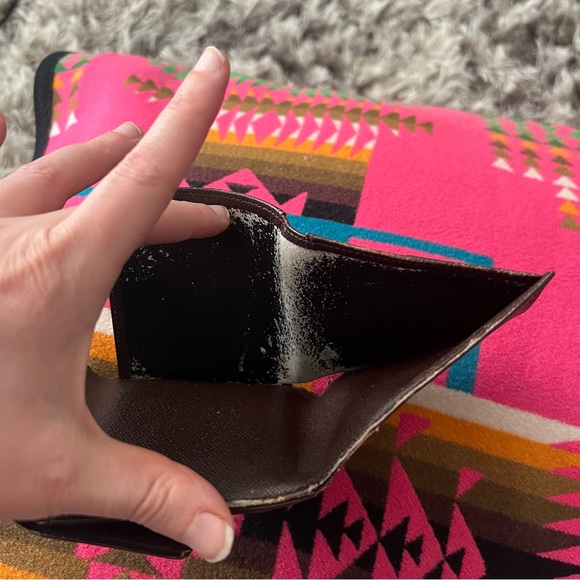 LV Damier double snap wallet ( missing snap, rubs) - Picture 4 of 12